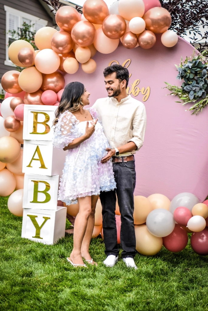 DIY Baby Shower couple Photography!